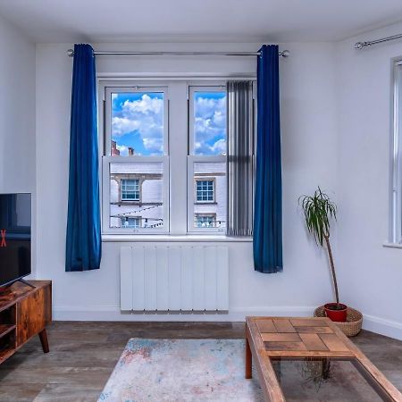 Chic & Modern Apartment - Bedminster Parade بريستول المظهر الخارجي الصورة
