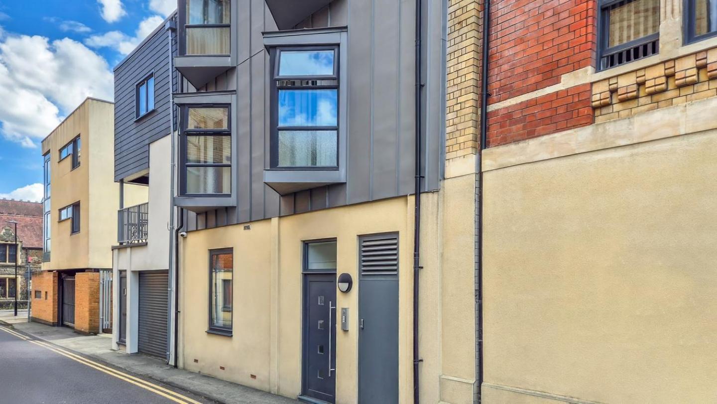 Chic & Modern Apartment - Bedminster Parade بريستول المظهر الخارجي الصورة
