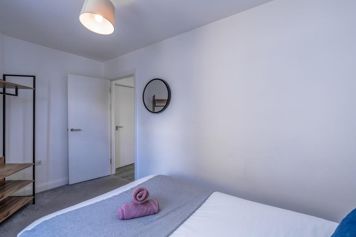 Chic & Modern Apartment - Bedminster Parade بريستول المظهر الخارجي الصورة